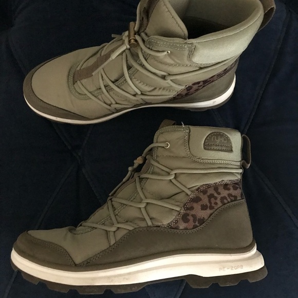 Ryka Waterproof boots - Picture 3 of 7